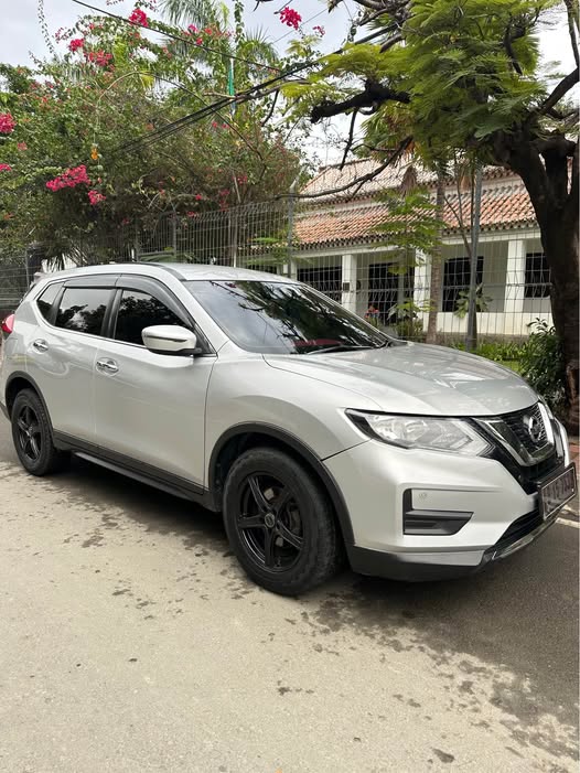 Car - Nissan X-Trail 4x4 2019 - $9,500