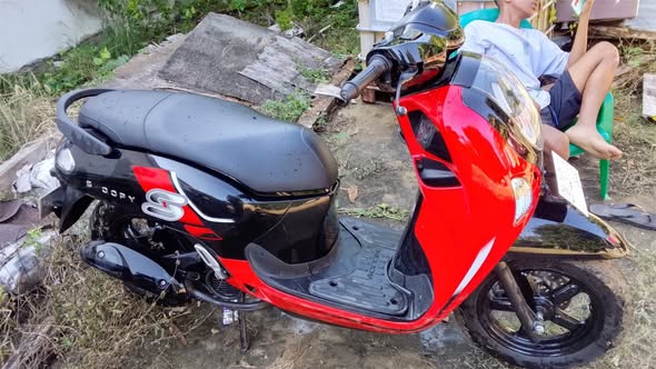 Motorbike - Honda Scoopy 2025 (Indonesian registration) - Negotiable