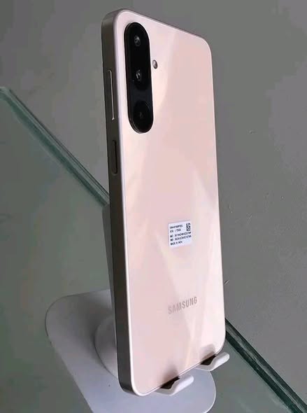 Phone - Samsung Galaxy M16 5G (12/256GB) - $75