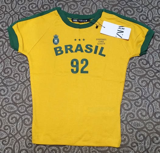 Clothing - Brazilian clothing color 2 free size - Negotiable