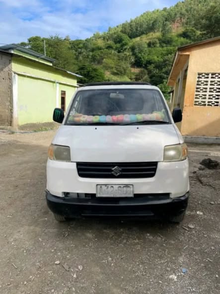 Car - Toyota Corolla 2015 - $5,000