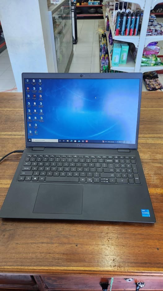 Computer - Laptop Intel Core i5 8GB RAM - Negotiable