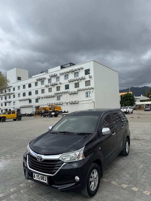 Car - Toyota Avanza Type G - Negotiable