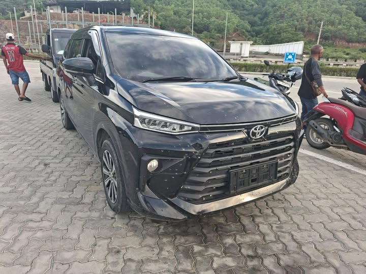 Car - Toyota Avanza Type G Automatic 2024 - Negotiable